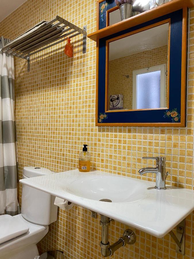 Apartamento La Almena 1 Junto A Plaza Mayor,2 Habitaciones, Parking Gratuito Caceres Exterior photo
