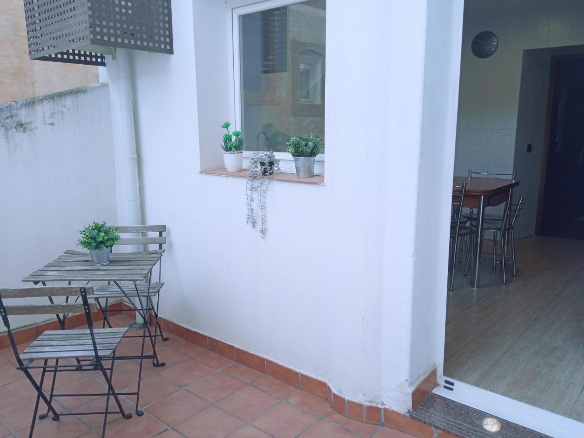 Apartamento La Almena 1 Junto A Plaza Mayor,2 Habitaciones, Parking Gratuito Caceres Exterior photo