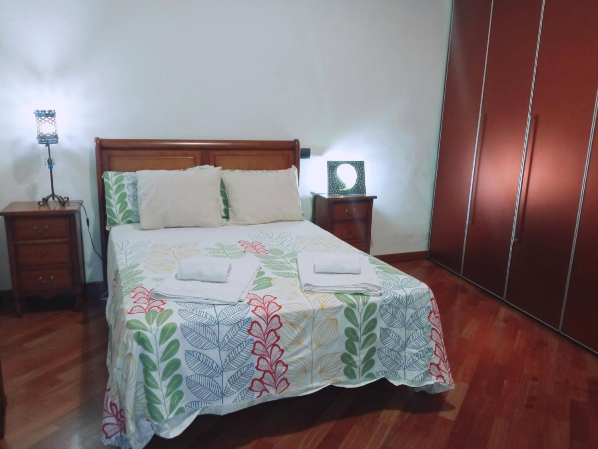 Apartamento La Almena 1 Junto A Plaza Mayor,2 Habitaciones, Parking Gratuito Caceres Exterior photo
