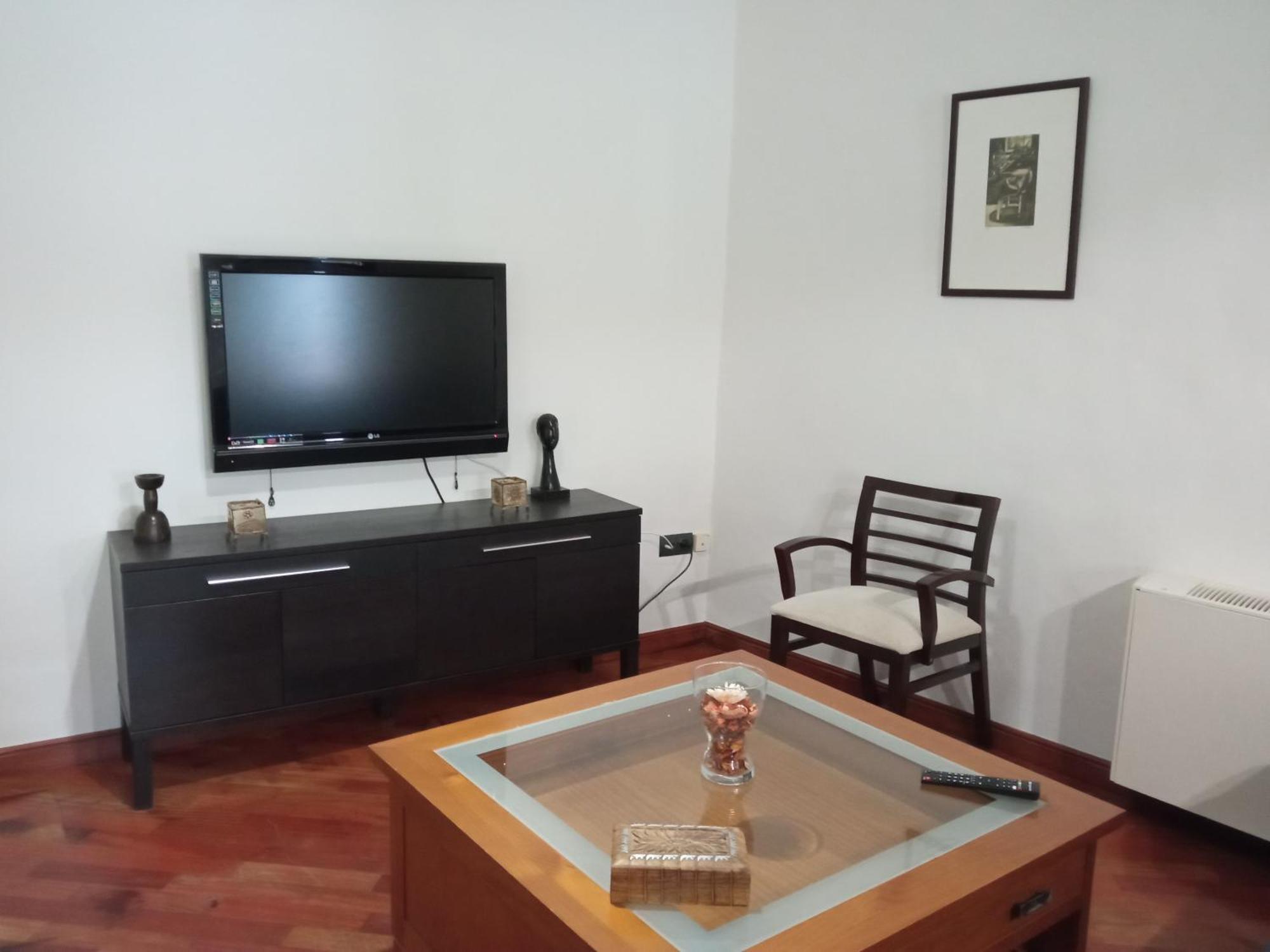 Apartamento La Almena 1 Junto A Plaza Mayor,2 Habitaciones, Parking Gratuito Caceres Exterior photo